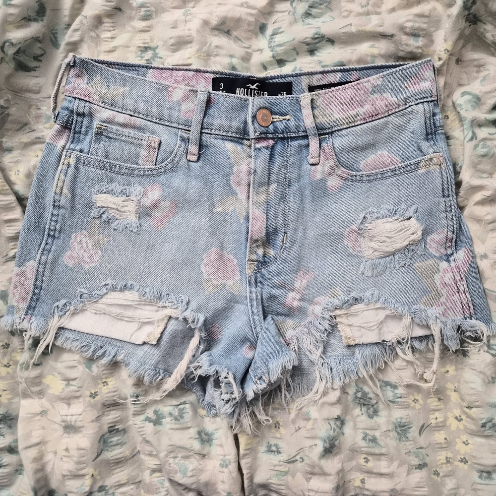 Hollister Women's Jean Shorts High Waisted Floral Print Size 3